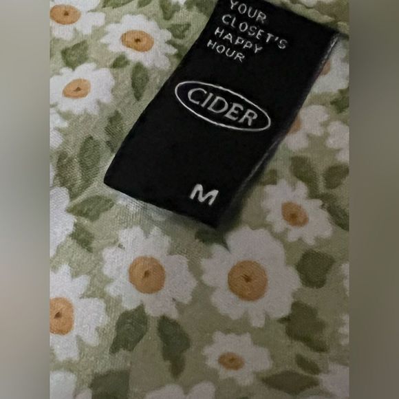 Cider light green floral tie-front crop top with puff sleeve skirt set - Picture 6 of 8